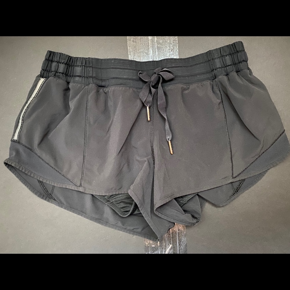 COPY - Black Lululemon Hotty Hot Short